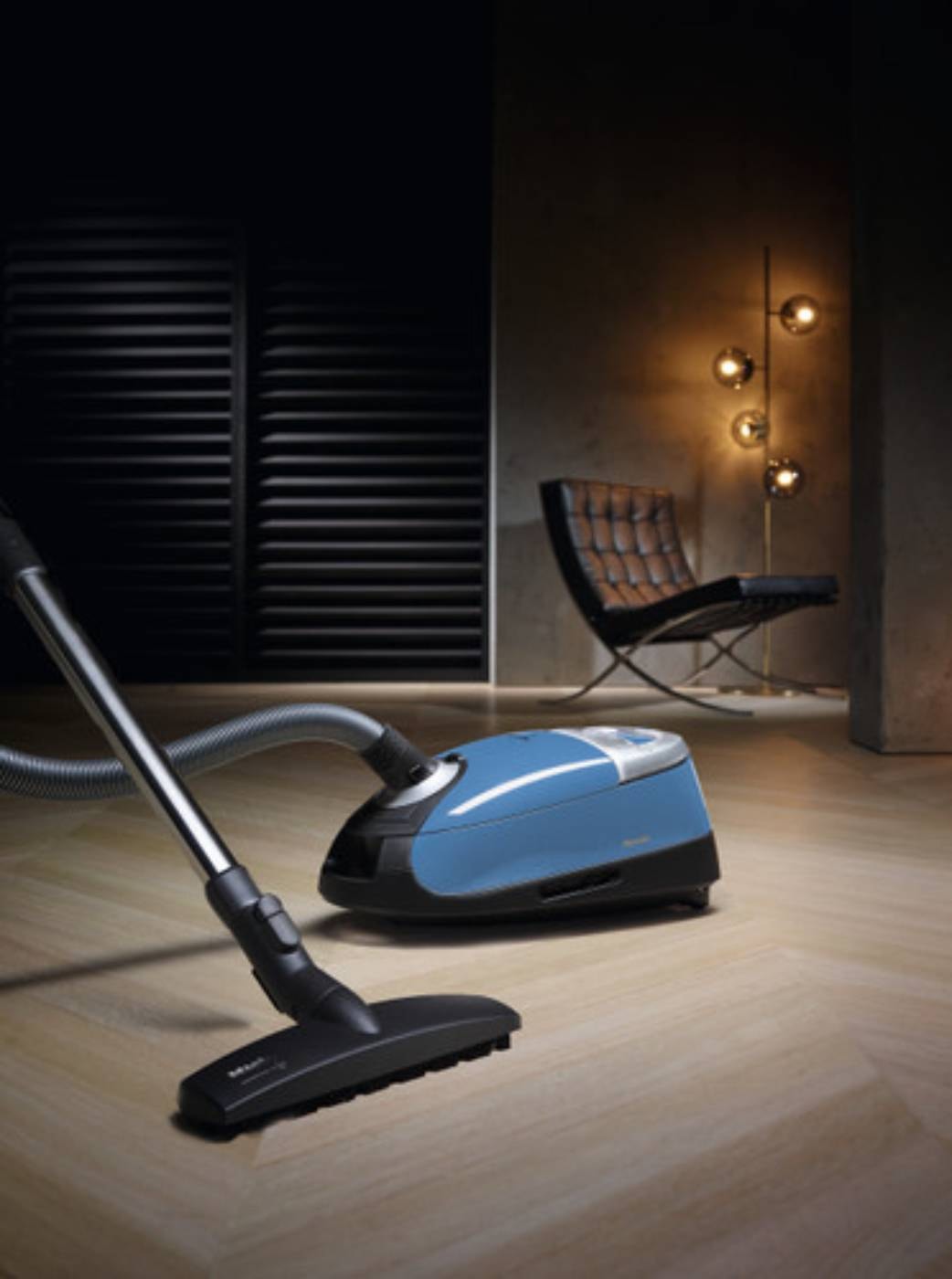 Aspirateur traîneau MIELE  - COMPLETEC2HARDFLOOR